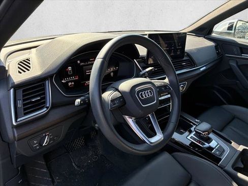 Used 2023 Audi Q5 2.0T Premium Plus AWD/4WD image 10