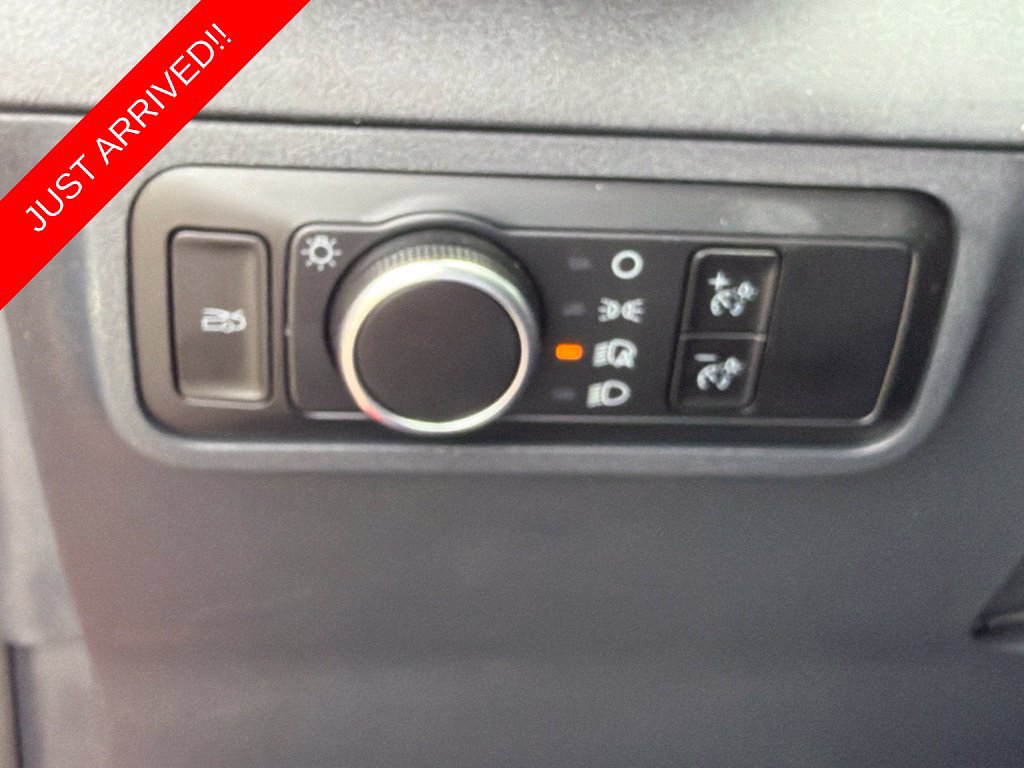 Used 2024 Ford Mustang Coupe RWD image 16