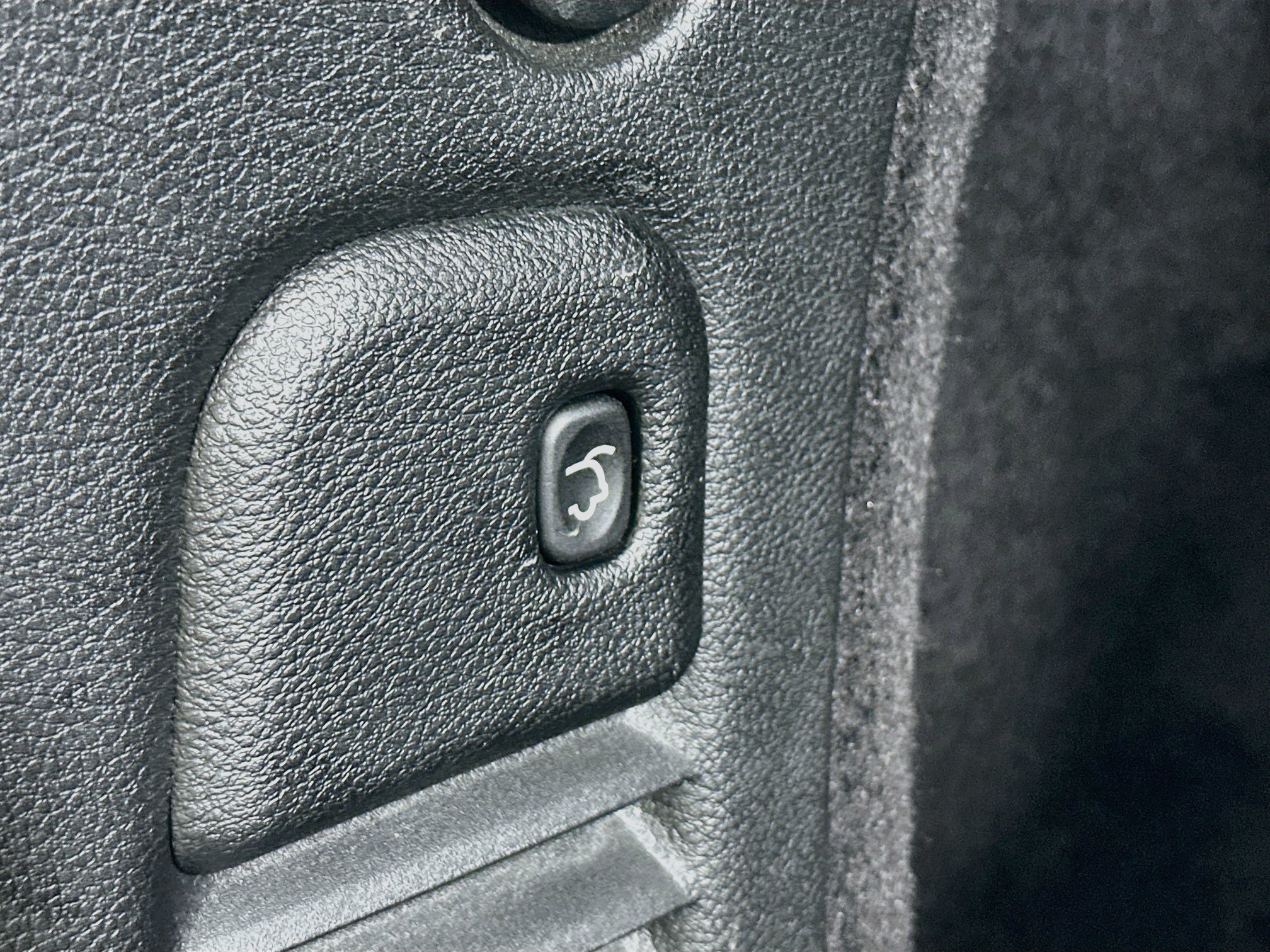 Used 2026 Dodge Durango GT RWD image 31