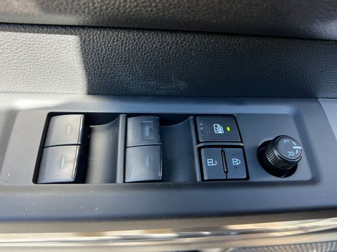New 2026 Toyota Tundra SR5 w/ TRD Off-Road Package AWD/4WD image 12