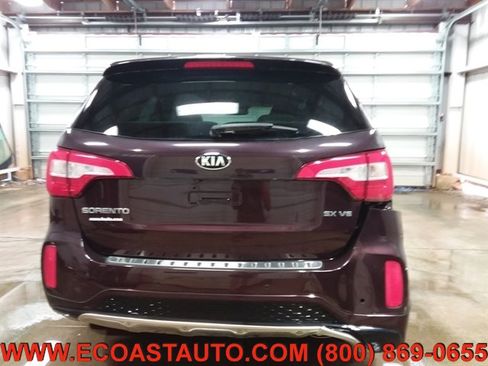 Used 2015 Kia Sorento SX image 8