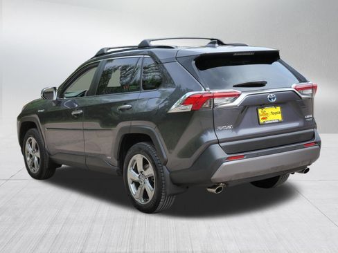 Used 2020 Toyota RAV4 Limited AWD/4WD image 6