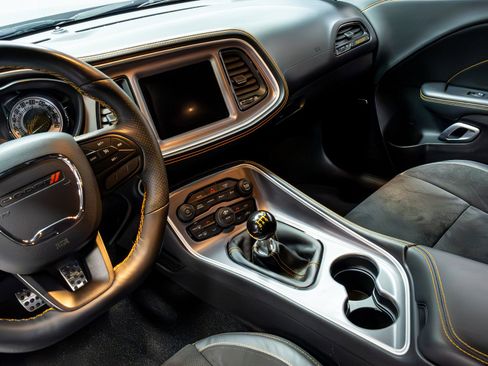 Used 2022 Dodge Challenger R/T Scat Pack RWD image 70