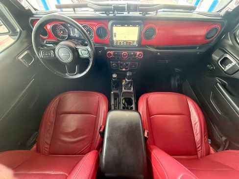 Used 2021 Jeep Gladiator Sport AWD/4WD image 21