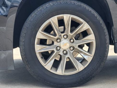 Used 2018 Chevrolet Tahoe LS RWD image 10