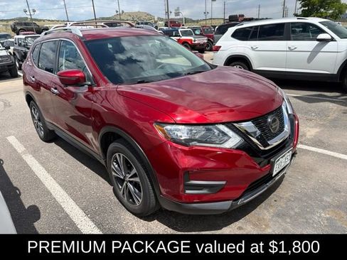 Used 2019 Nissan Rogue SV w/ Premium Package AWD/4WD image 3