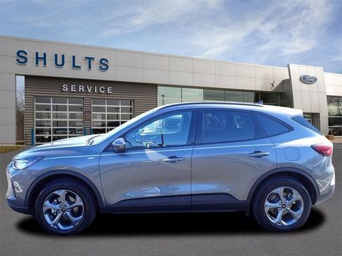 Certified 2025 Ford Escape ST-Line Select image 2