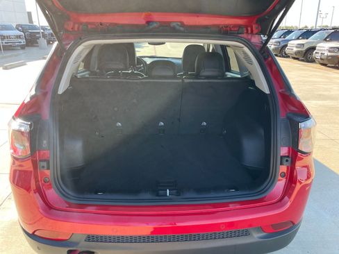 Used 2021 Jeep Compass Trailhawk image 21