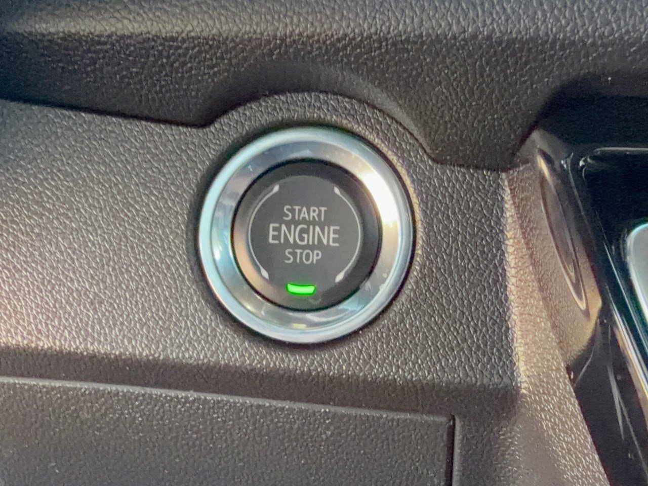Certified 2026 Chevrolet Traverse LT w/ Sun and Wheel Package FWD image 20