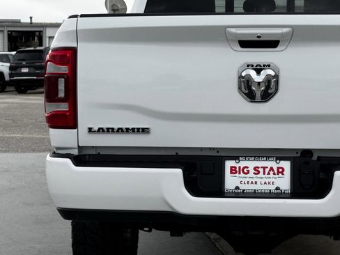 Used 2024 RAM 2500 Laramie image 11