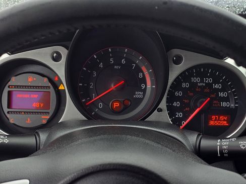 Used 2019 Nissan 370Z Base image 15