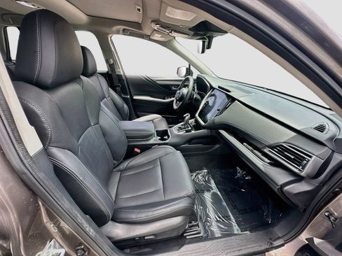 Used 2024 Subaru Outback Limited AWD/4WD image 28