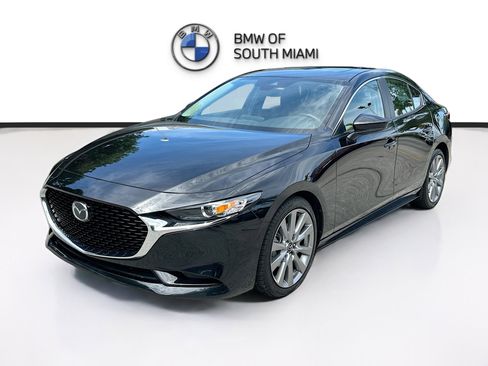 Used 2022 MAZDA MAZDA3 s FWD image 3