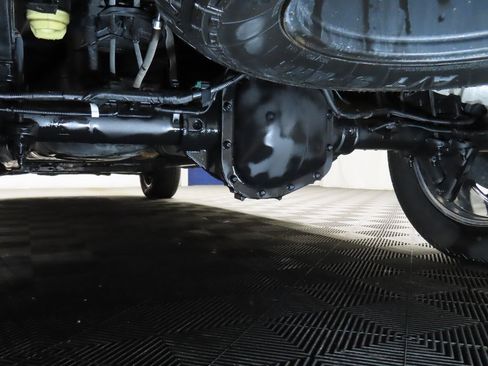 Used 2025 Ford F150 Lariat w/ Tow/Haul Package image 9