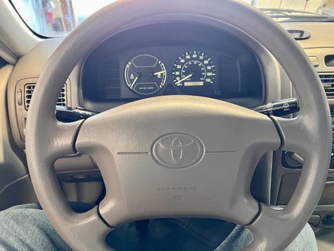 Used 2000 Toyota Corolla VE image 10