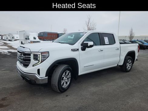 Used 2024 GMC Sierra 1500 SLT image 3