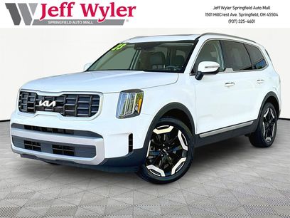 Used 2023 Kia Telluride S w/ S Sunroof Package