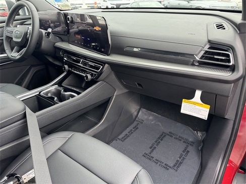 New 2026 Chevrolet Traverse LT w/ Midnight/Sport Edition image 6