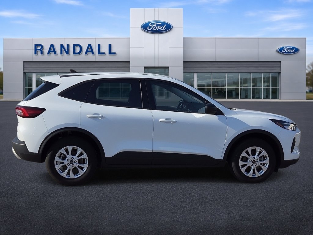 Used 2025 Ford Escape Active AWD/4WD image 6
