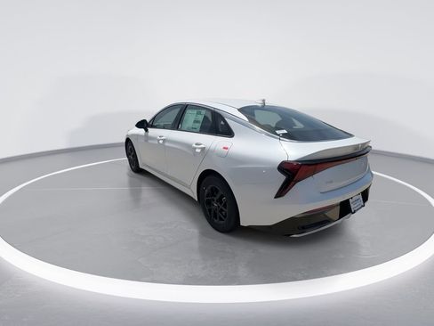 New 2026 Kia K5 LXS FWD image 6
