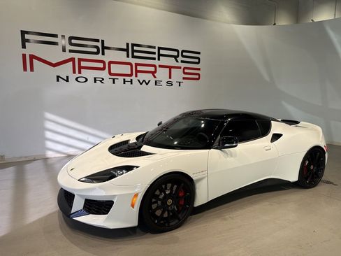 Used 2020 Lotus Evora image 8