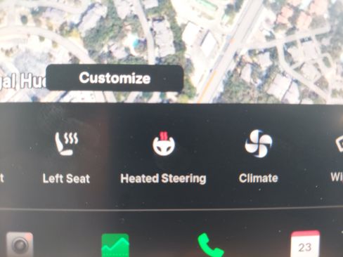 Used 2024 Tesla Model Y Long Range AWD/4WD image 23