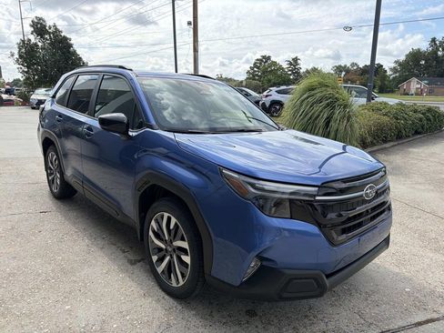New 2026 Subaru Forester Touring AWD/4WD image 3