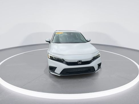 Used 2024 Honda Civic EX image 3