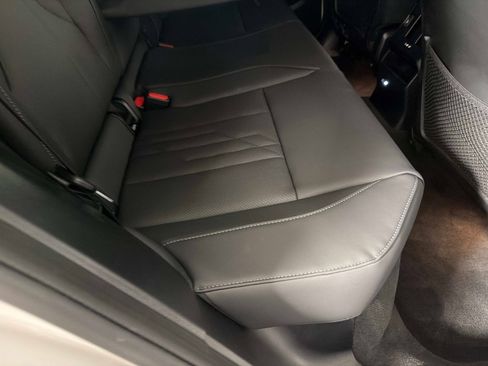 Used 2025 BMW X3 xDrive30i w/ Convenience Package image 27