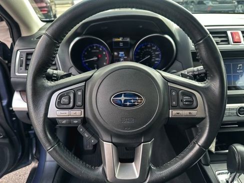 Used 2017 Subaru Outback 2.5i Limited image 16