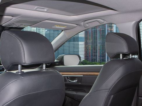 Certified 2022 Honda CR-V Touring image 13