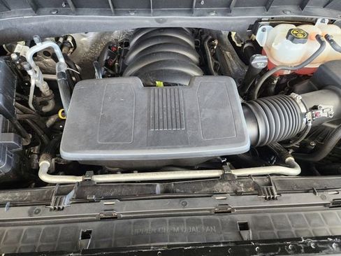 Certified 2021 Chevrolet Silverado 1500 LTZ AWD/4WD image 17