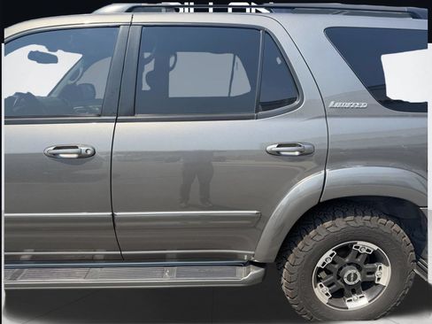 Used 2003 Toyota Sequoia Limited AWD/4WD image 4