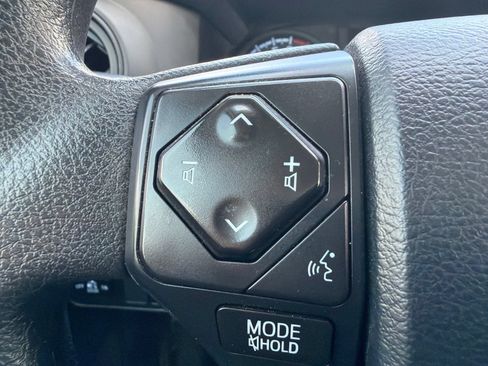 Used 2019 Toyota Tacoma SR w/ SR Convenience Package AWD/4WD image 19