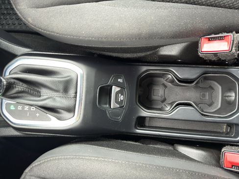 Used 2019 Jeep Renegade Altitude w/ Quick Order Package 2XM AWD/4WD image 22
