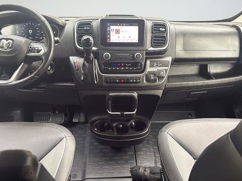 Used 2024 RAM ProMaster 2500 w/ Quick Order Package 22G SLT FWD image 12