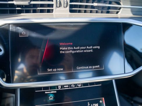 Used 2024 Audi A6 2.0T Premium image 27