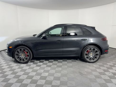 Used 2017 Porsche Macan GTS image 2