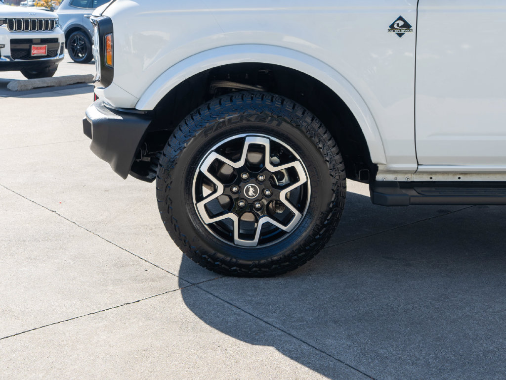 Used 2021 Ford Bronco Outer Banks AWD/4WD image 28