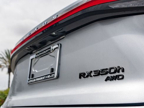 New 2026 Lexus RX 350h AWD/4WD image 8