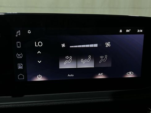 Used 2024 Buick Envista Sport Touring w/ Convenience I Package FWD image 20
