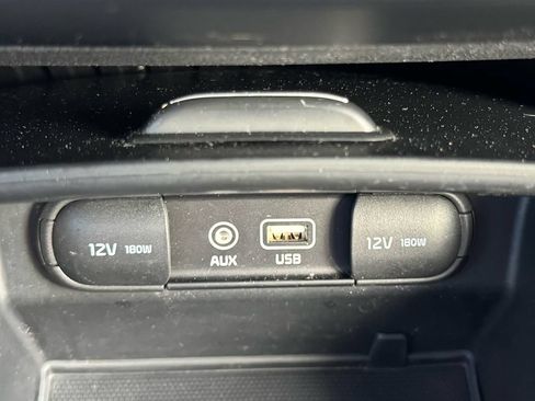 Used 2017 Kia Sorento AWD image 23