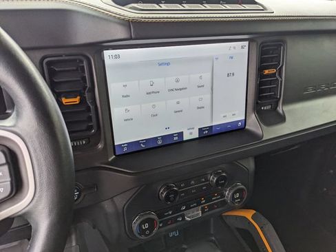 Certified 2024 Ford Bronco Badlands AWD/4WD image 24