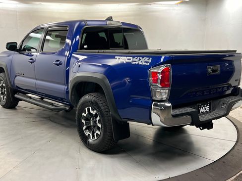 Used 2023 Toyota Tacoma TRD Off-Road w/ Black Out Package (TMS) AWD/4WD image 2