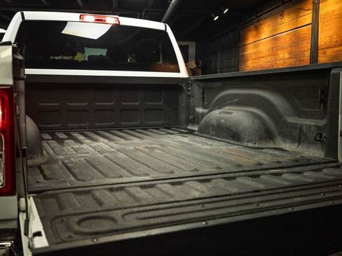 Used 2024 RAM 2500 Big Horn w/ Off Road Package AWD/4WD image 7
