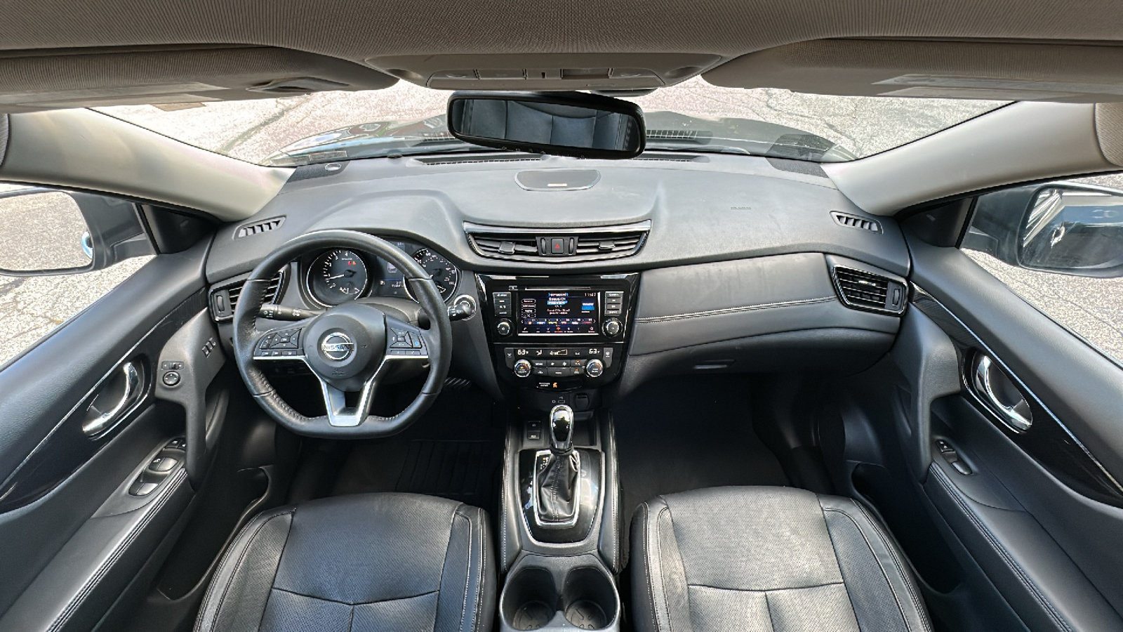 Used 2019 Nissan Rogue SL AWD/4WD image 27