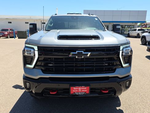 New 2026 Chevrolet Silverado 2500 LT w/ Trail Boss Package AWD/4WD image 3