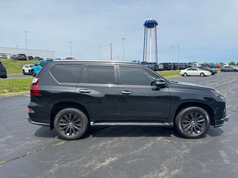 Used 2022 Lexus GX 460 Premium AWD/4WD image 2