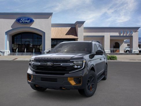 New 2026 Ford Expedition Tremor image 2