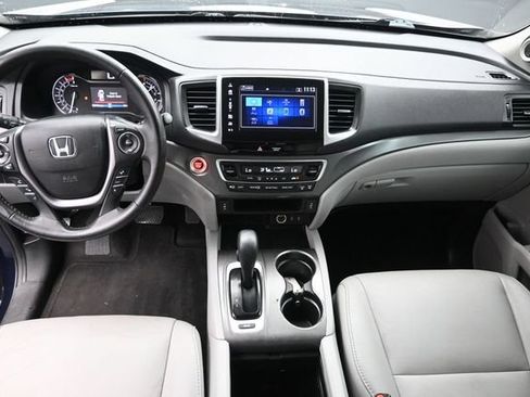 Certified 2017 Honda Pilot EX-L image 28